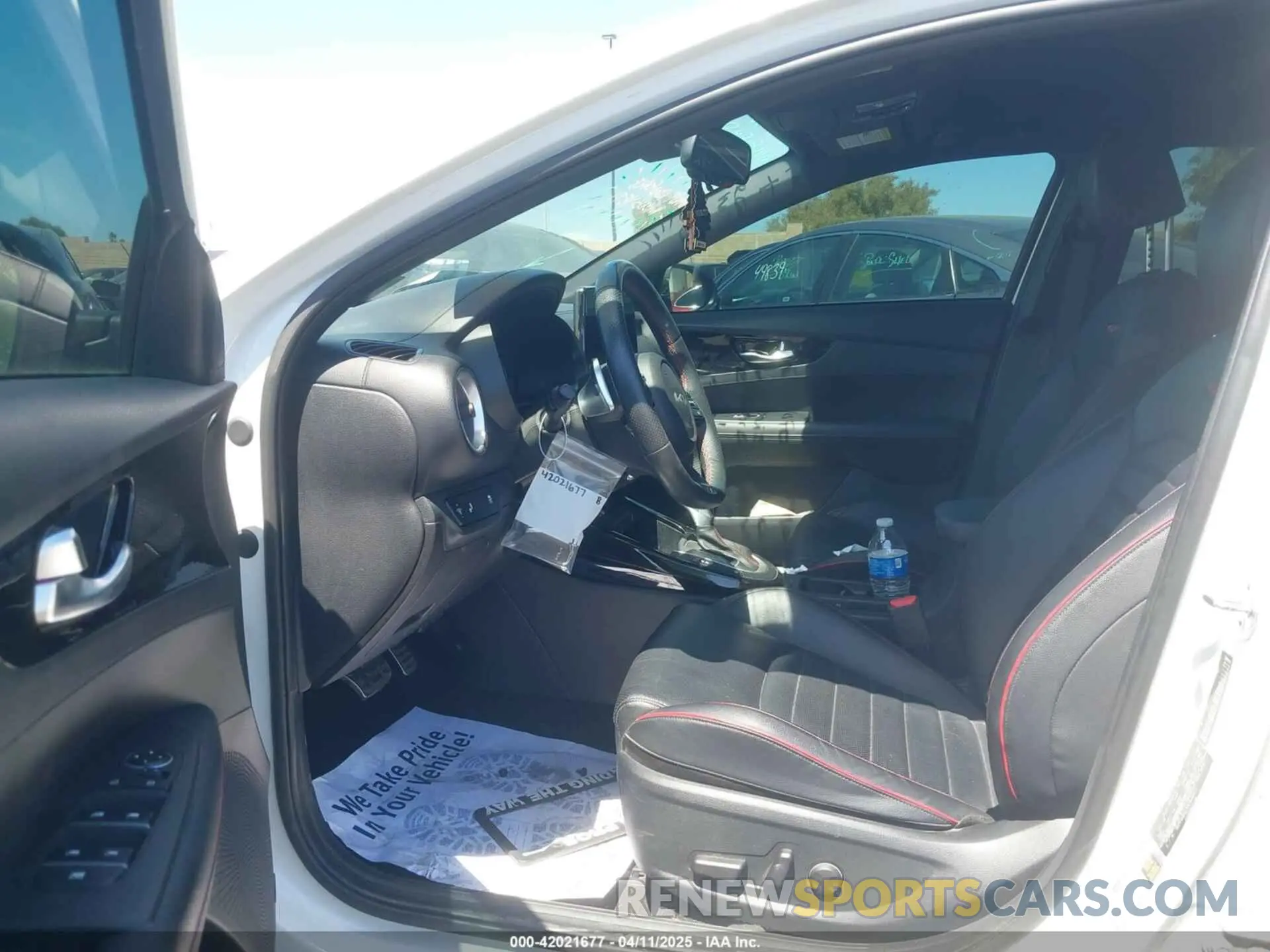 5 fotografías del automóvil dañado 3KPF44AC2PE646821 KIA FORTE 2023