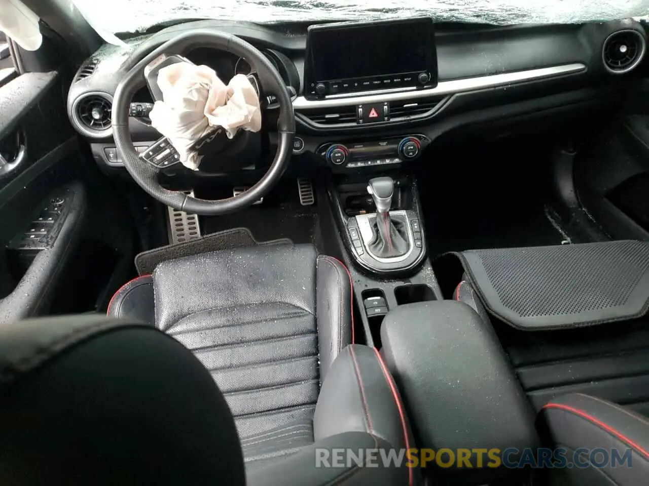 8 fotografías del automóvil dañado 3KPF44AC4PE598934 KIA FORTE 2023