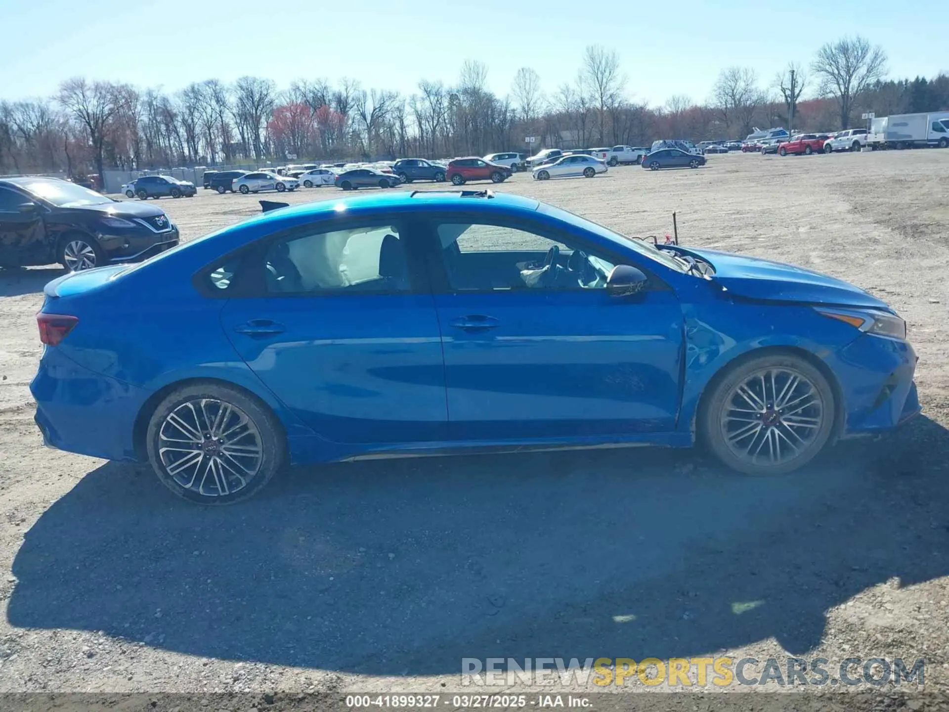 13 fotografías del automóvil dañado 3KPF44AC5PE658526 KIA FORTE 2023