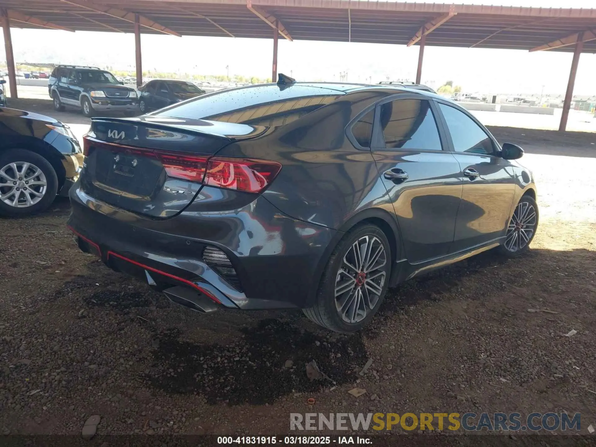 4 fotografías del automóvil dañado 3KPF44AC6PE596540 KIA FORTE 2023