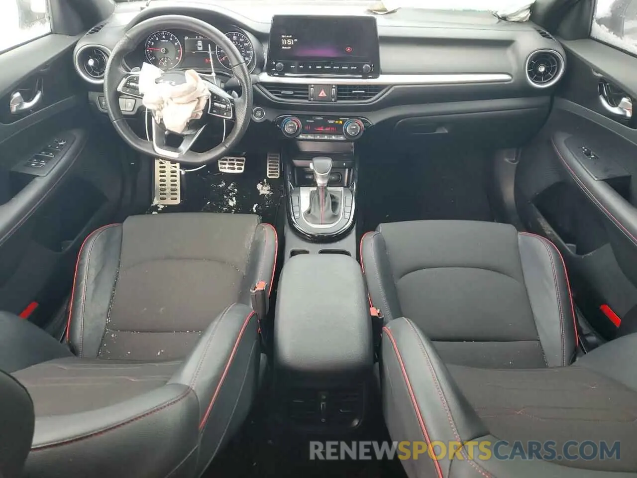 8 fotografías del automóvil dañado 3KPF44AC6PE620416 KIA FORTE 2023