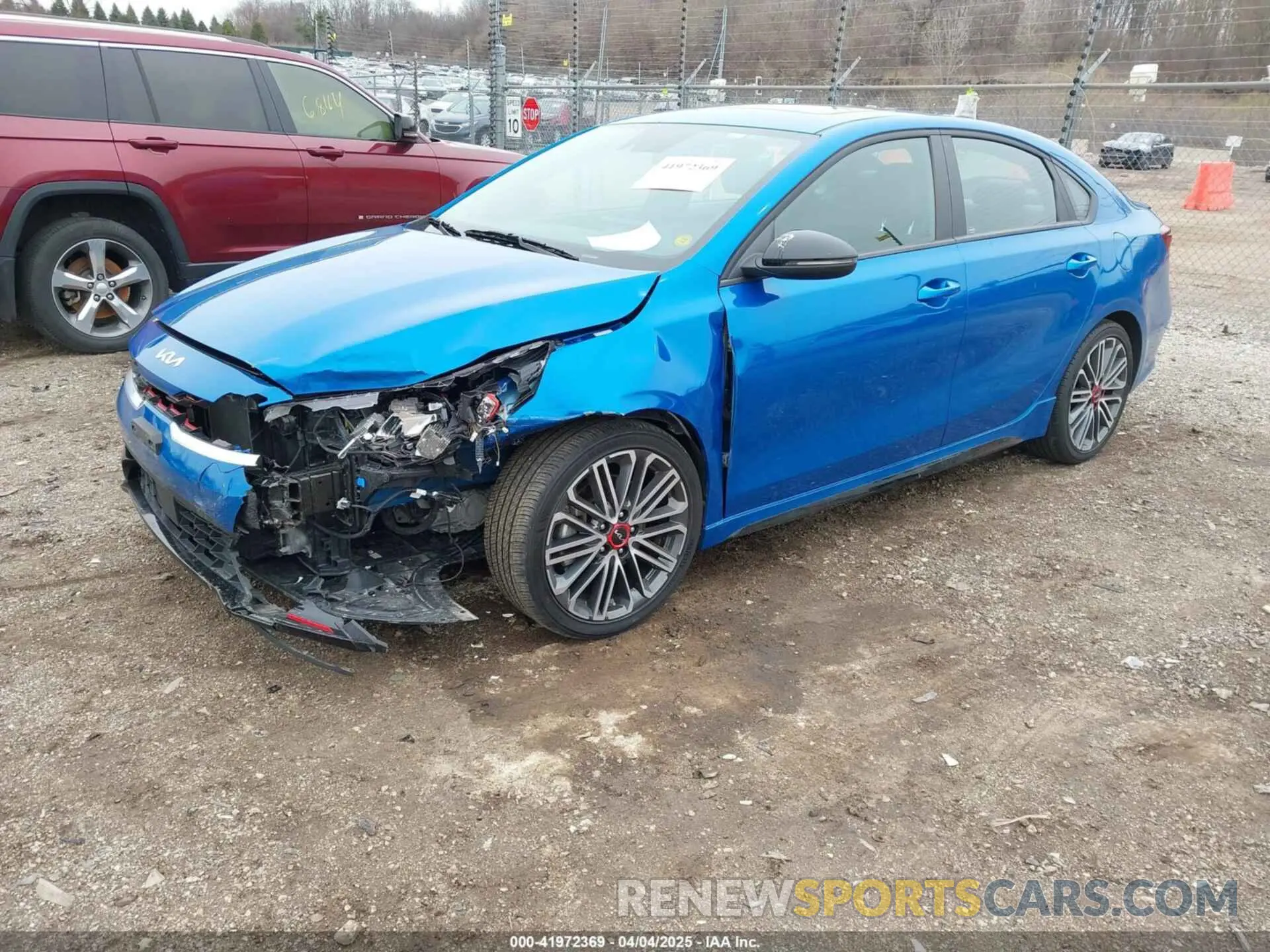 2 fotografías del automóvil dañado 3KPF44AC9PE565038 KIA FORTE 2023