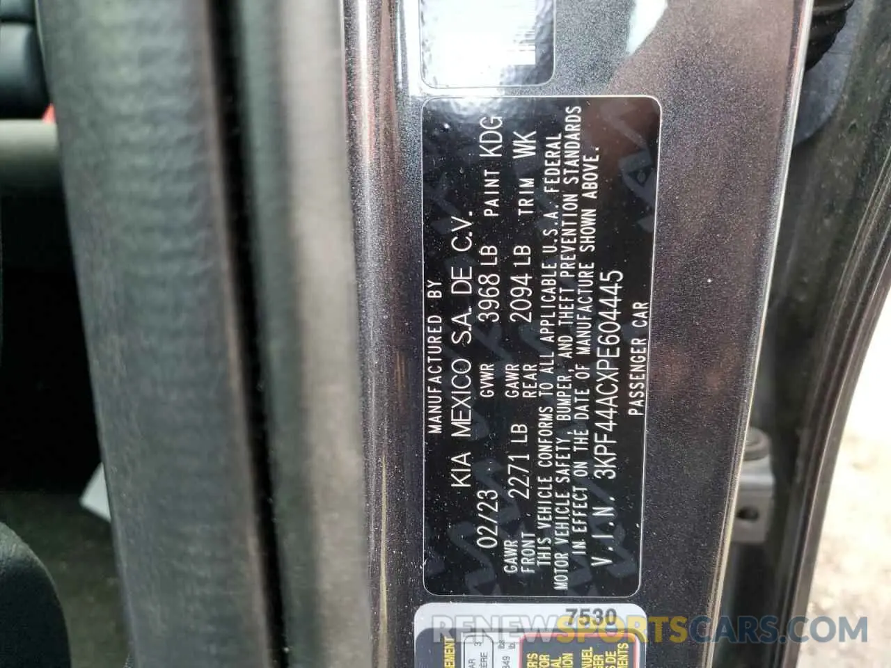 12 fotografías del automóvil dañado 3KPF44ACXPE604445 KIA FORTE 2023
