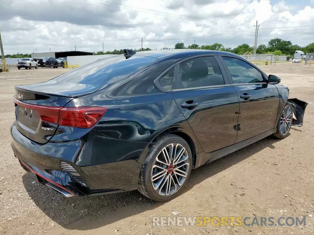 3 fotografías del automóvil dañado 3KPF44ACXPE617261 KIA FORTE 2023