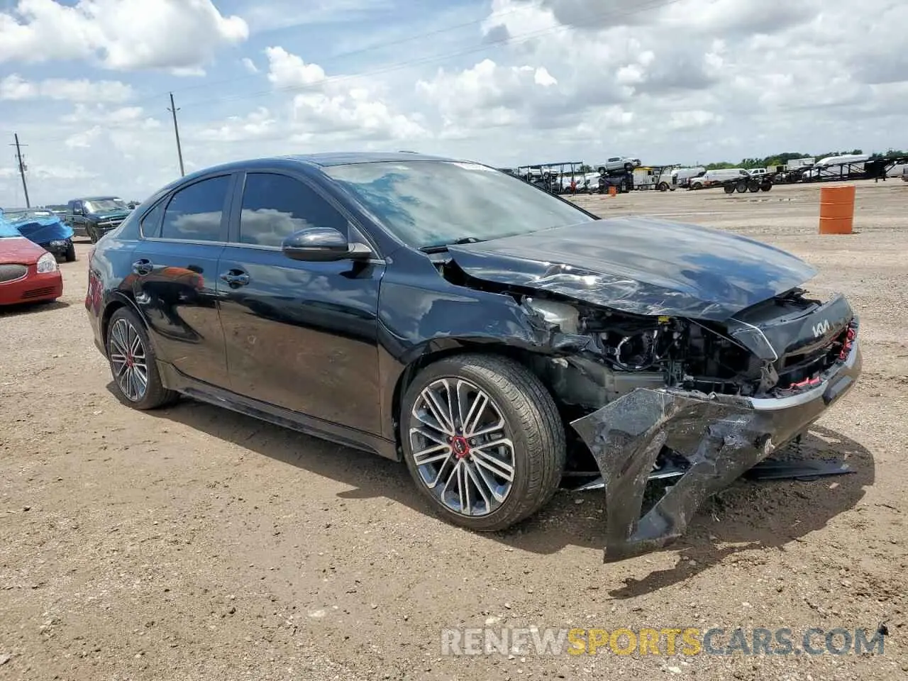 4 fotografías del automóvil dañado 3KPF44ACXPE617261 KIA FORTE 2023