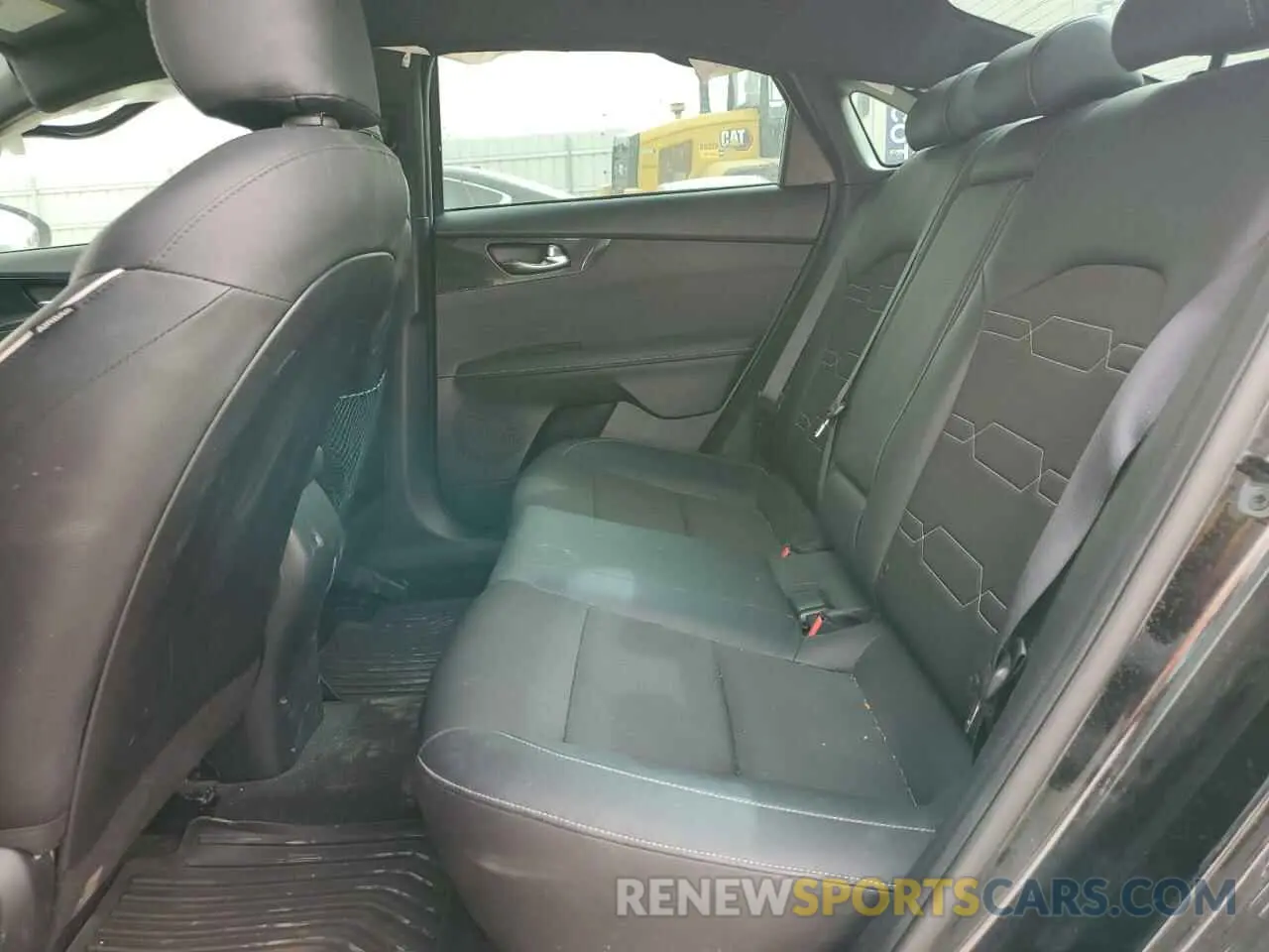 10 fotografías del automóvil dañado 3KPF54AD1PE530063 KIA FORTE 2023