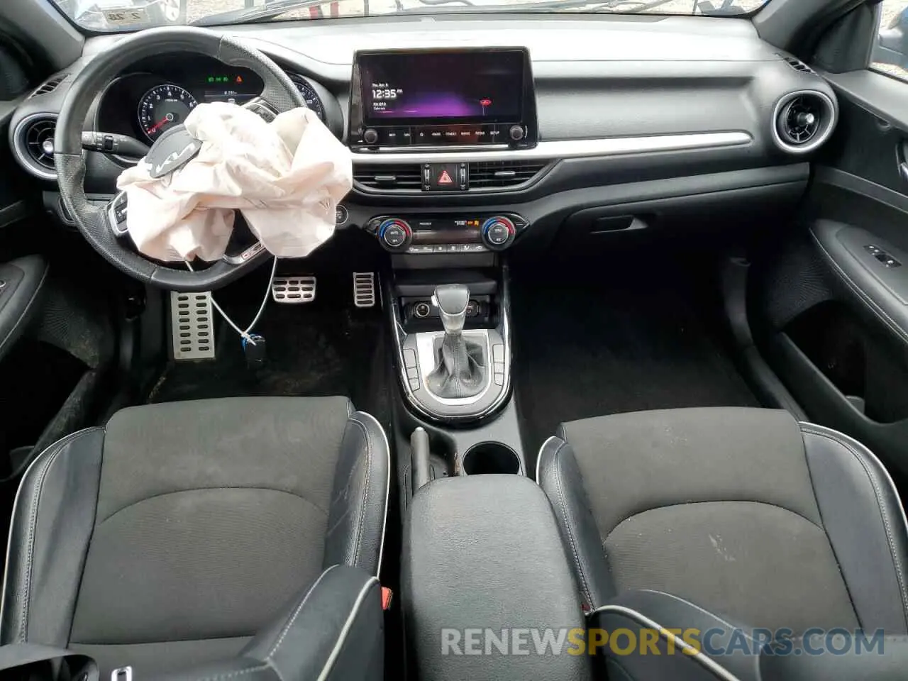 8 fotografías del automóvil dañado 3KPF54AD1PE536512 KIA FORTE 2023