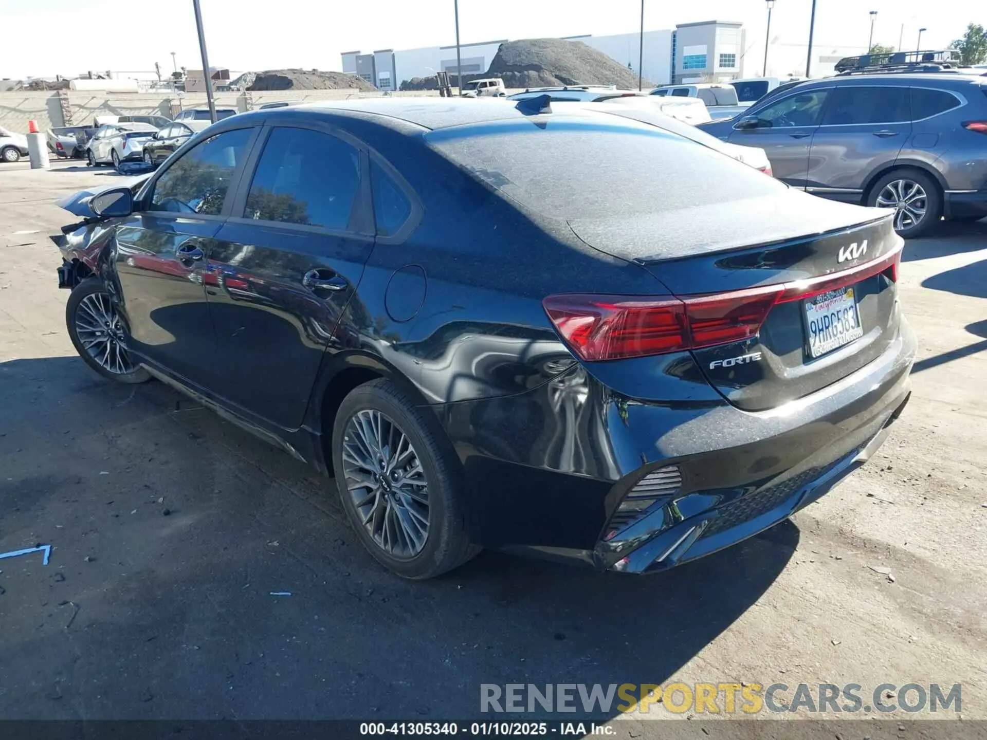 3 fotografías del automóvil dañado 3KPF54AD1PE652793 KIA FORTE 2023