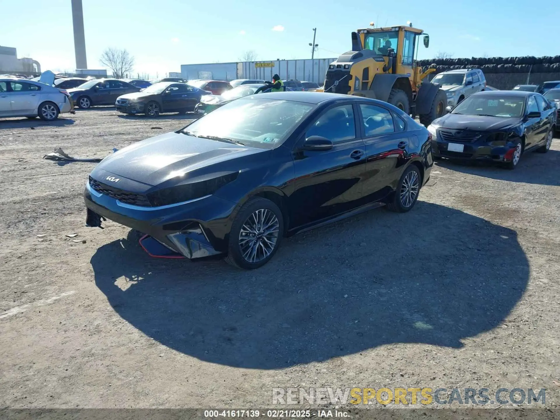 2 fotografías del automóvil dañado 3KPF54AD2PE533568 KIA FORTE 2023
