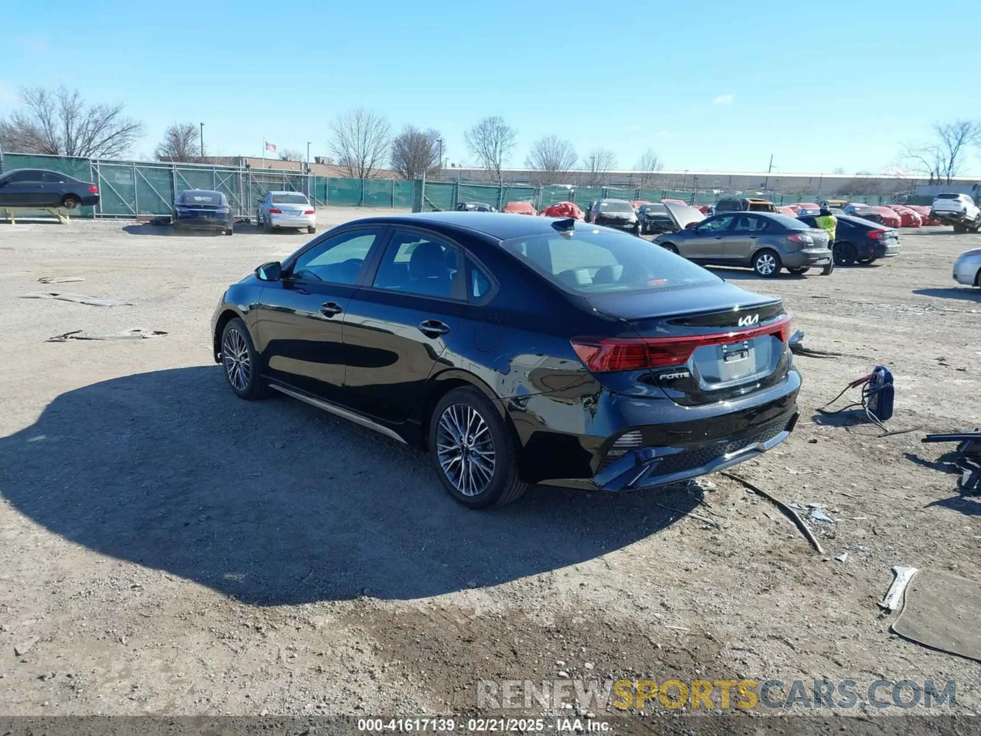 3 fotografías del automóvil dañado 3KPF54AD2PE533568 KIA FORTE 2023