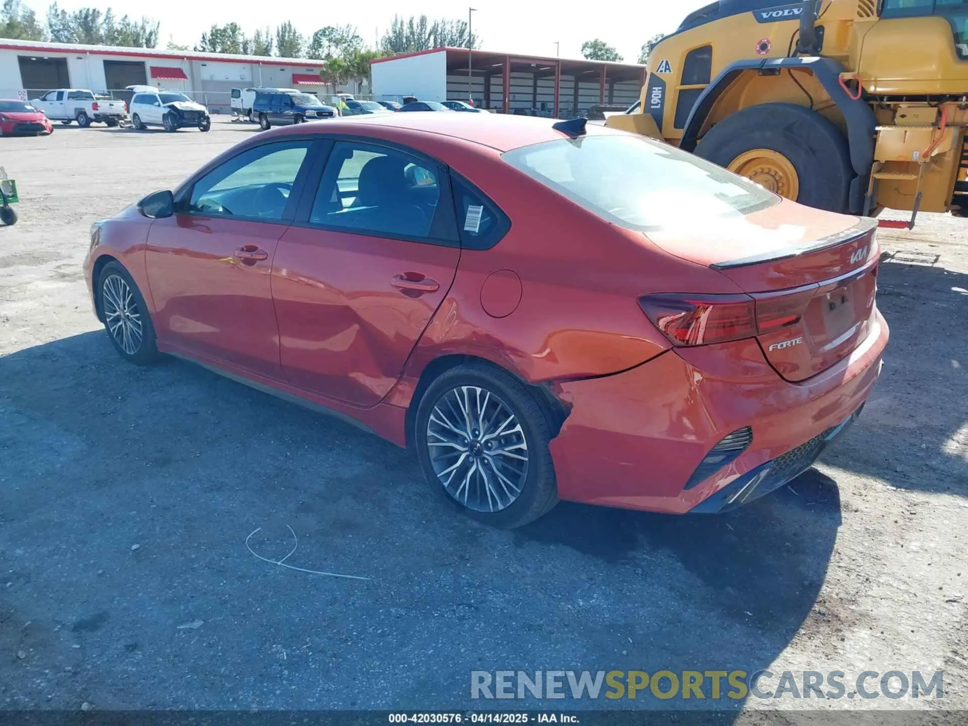 3 fotografías del automóvil dañado 3KPF54AD2PE567445 KIA FORTE 2023