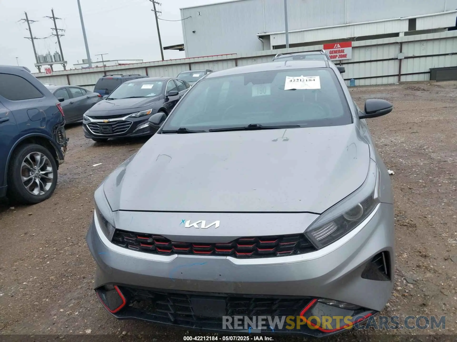12 fotografías del automóvil dañado 3KPF54AD2PE587940 KIA FORTE 2023
