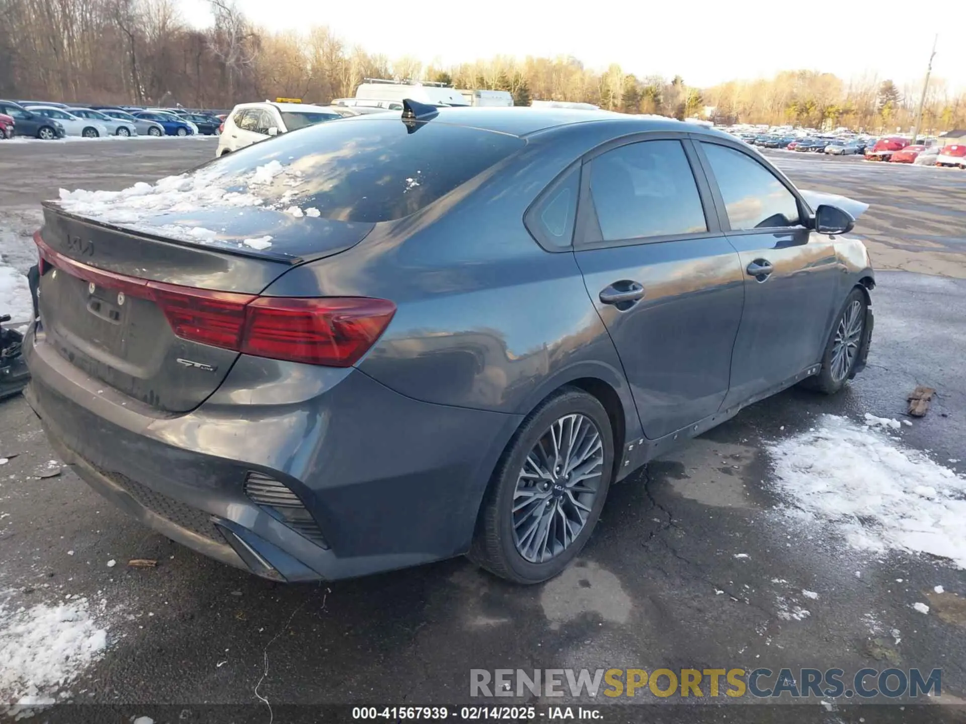4 fotografías del automóvil dañado 3KPF54AD3PE520859 KIA FORTE 2023