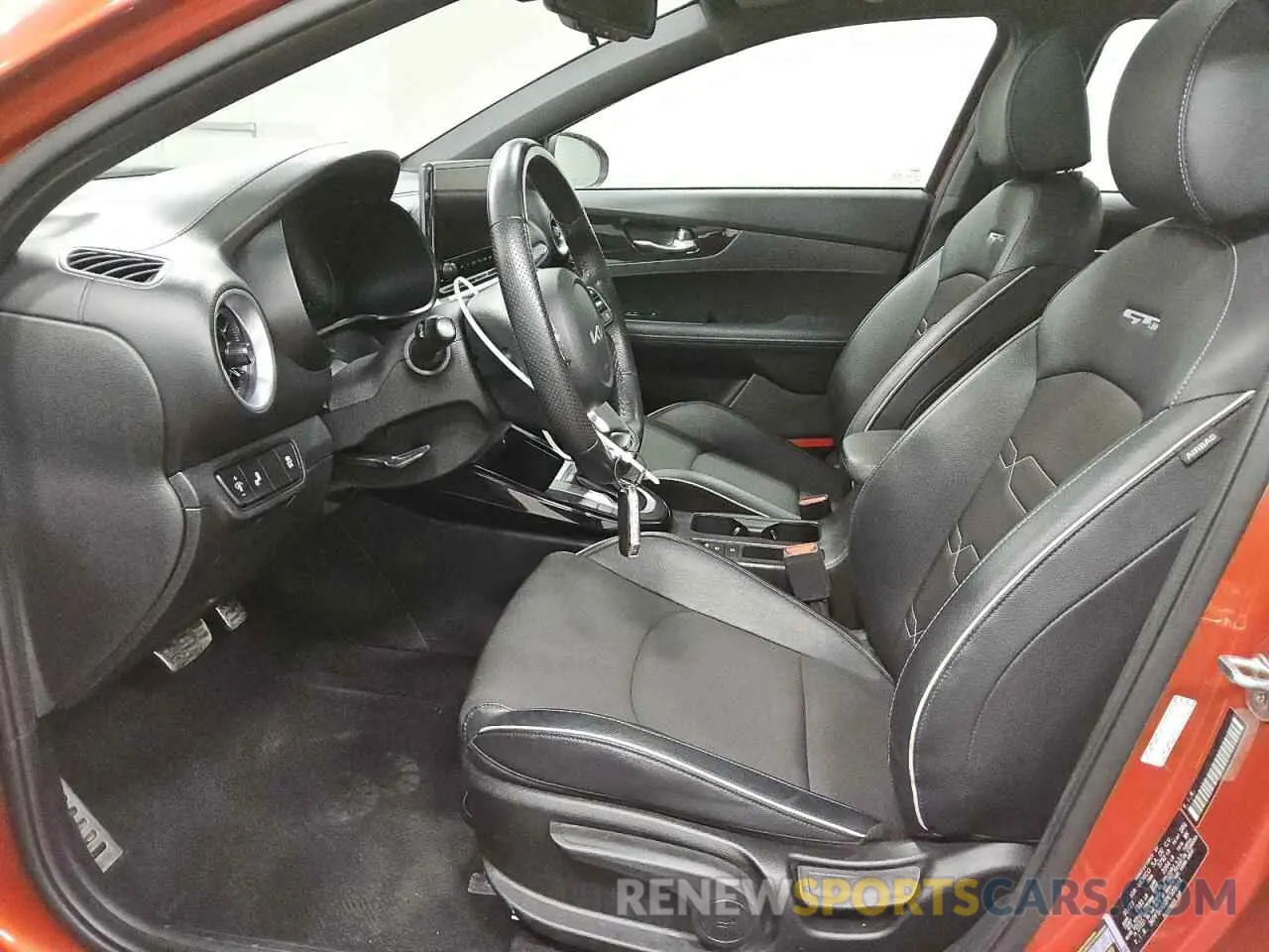 7 fotografías del automóvil dañado 3KPF54AD3PE589034 KIA FORTE 2023