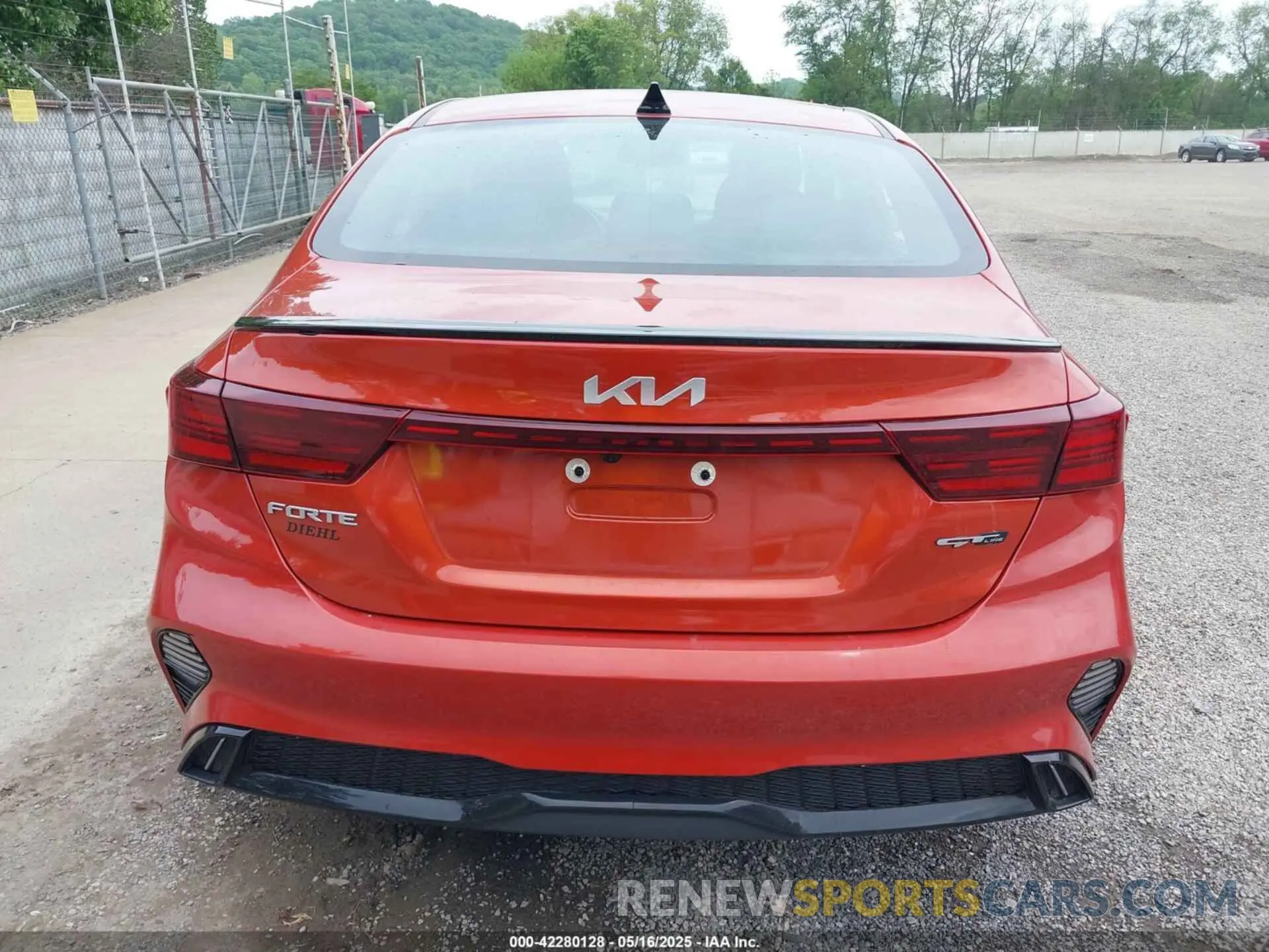 16 fotografías del automóvil dañado 3KPF54AD3PE629435 KIA FORTE 2023