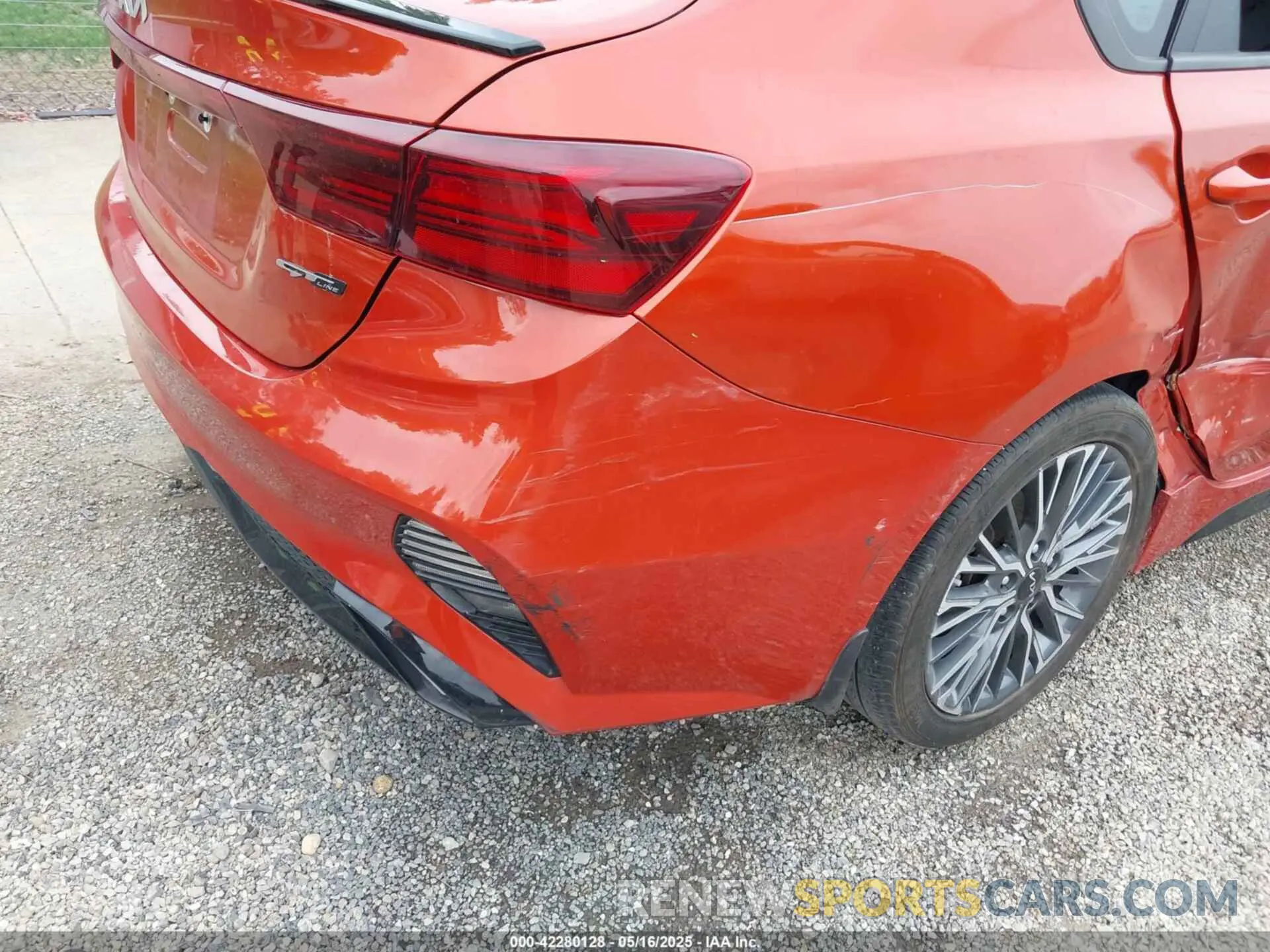 18 fotografías del automóvil dañado 3KPF54AD3PE629435 KIA FORTE 2023