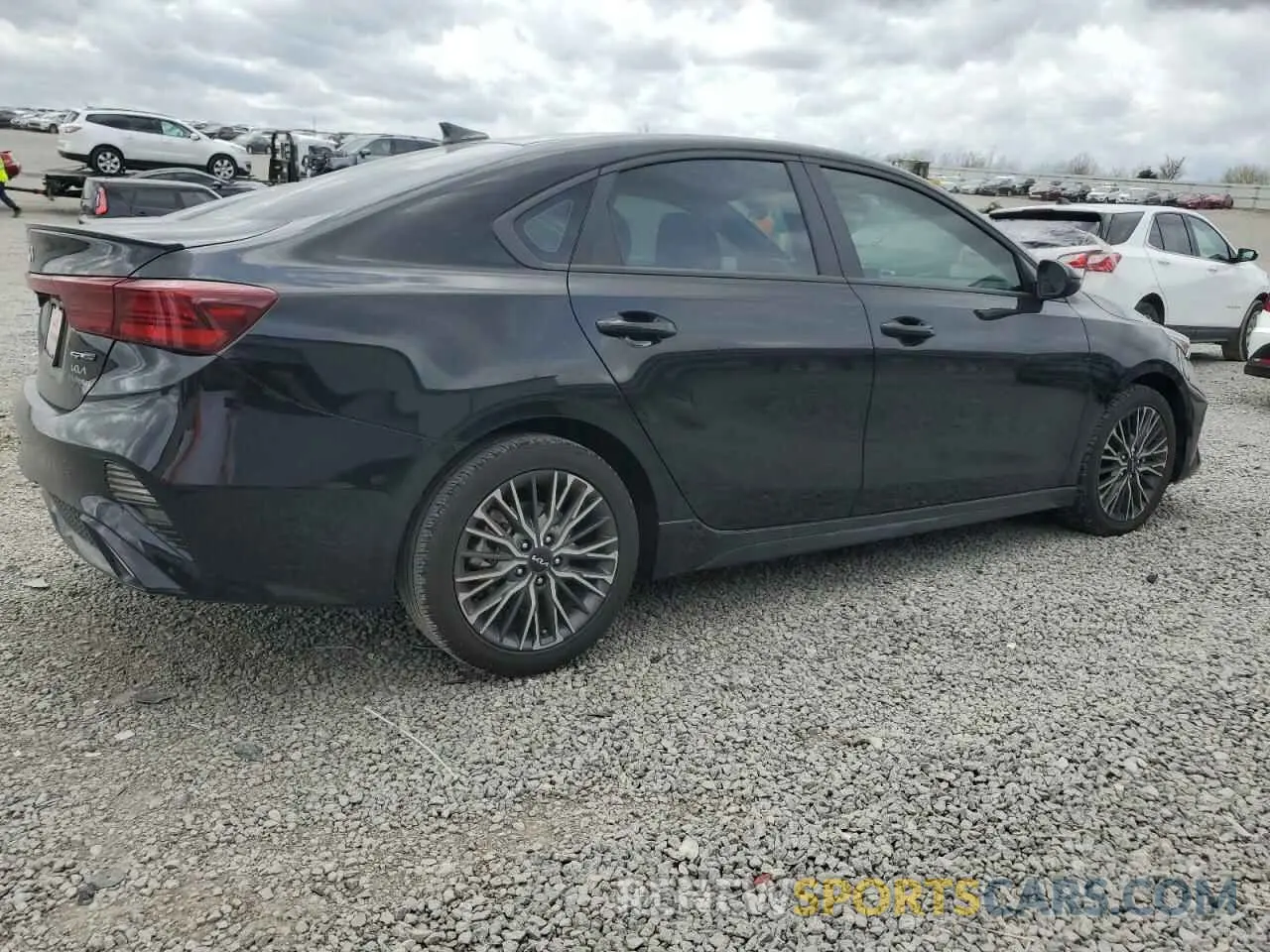3 fotografías del automóvil dañado 3KPF54AD3PE656361 KIA FORTE 2023