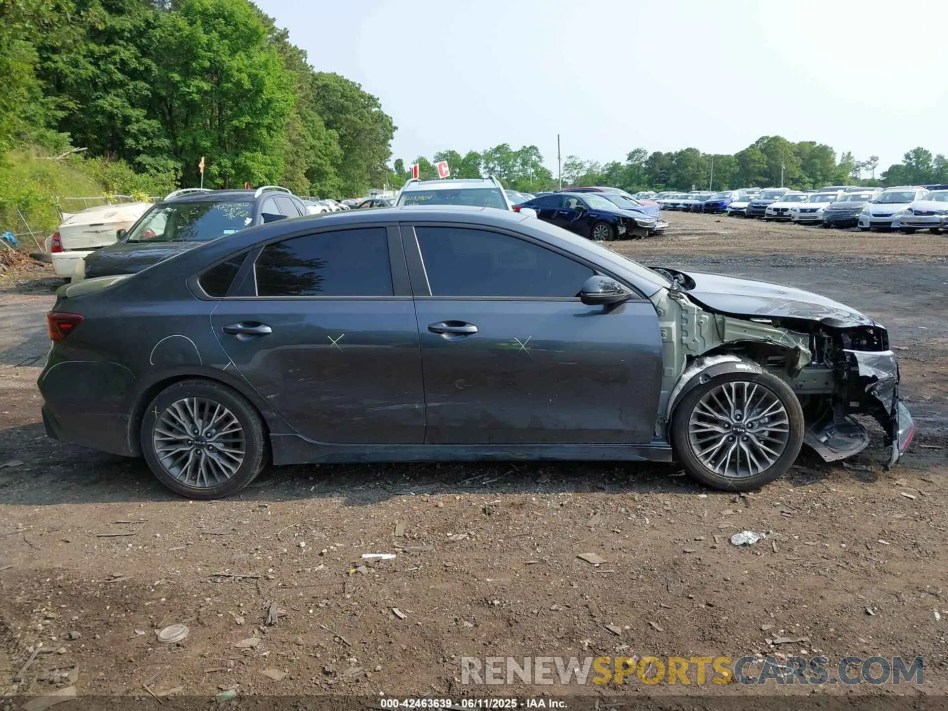 13 fotografías del automóvil dañado 3KPF54AD3PE685519 KIA FORTE 2023