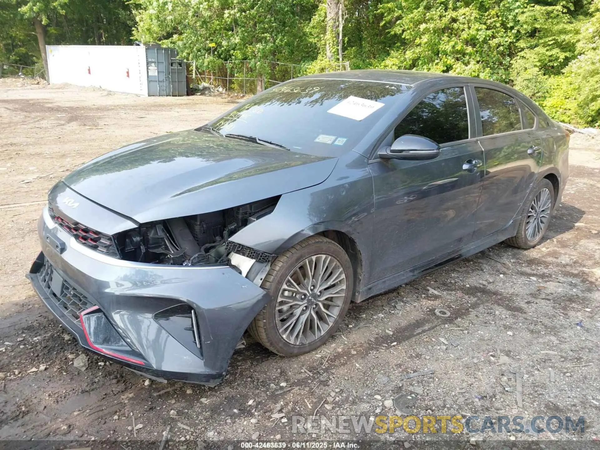 2 fotografías del automóvil dañado 3KPF54AD3PE685519 KIA FORTE 2023