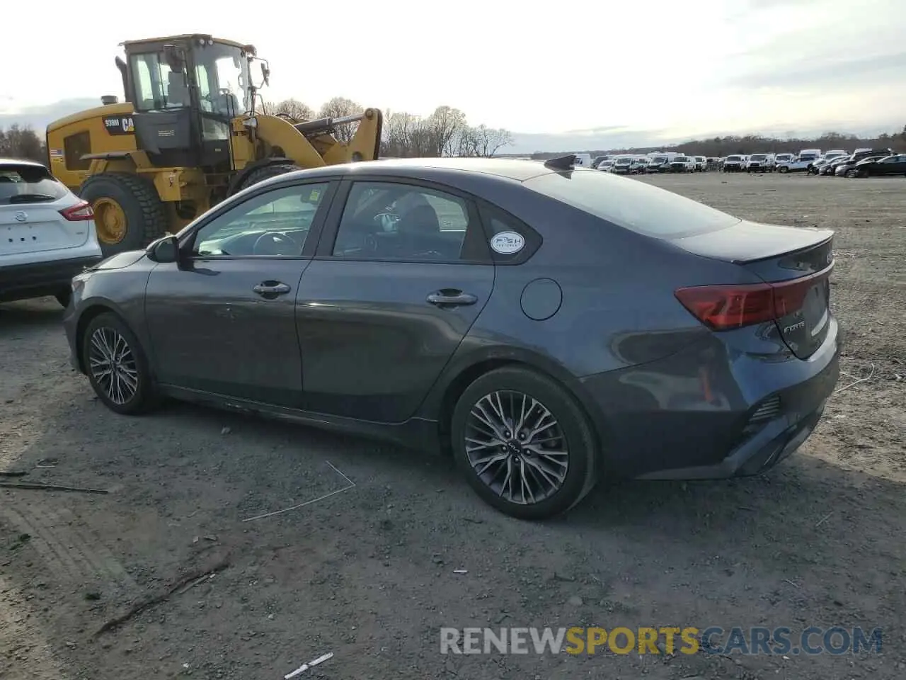 2 fotografías del automóvil dañado 3KPF54AD4PE539999 KIA FORTE 2023