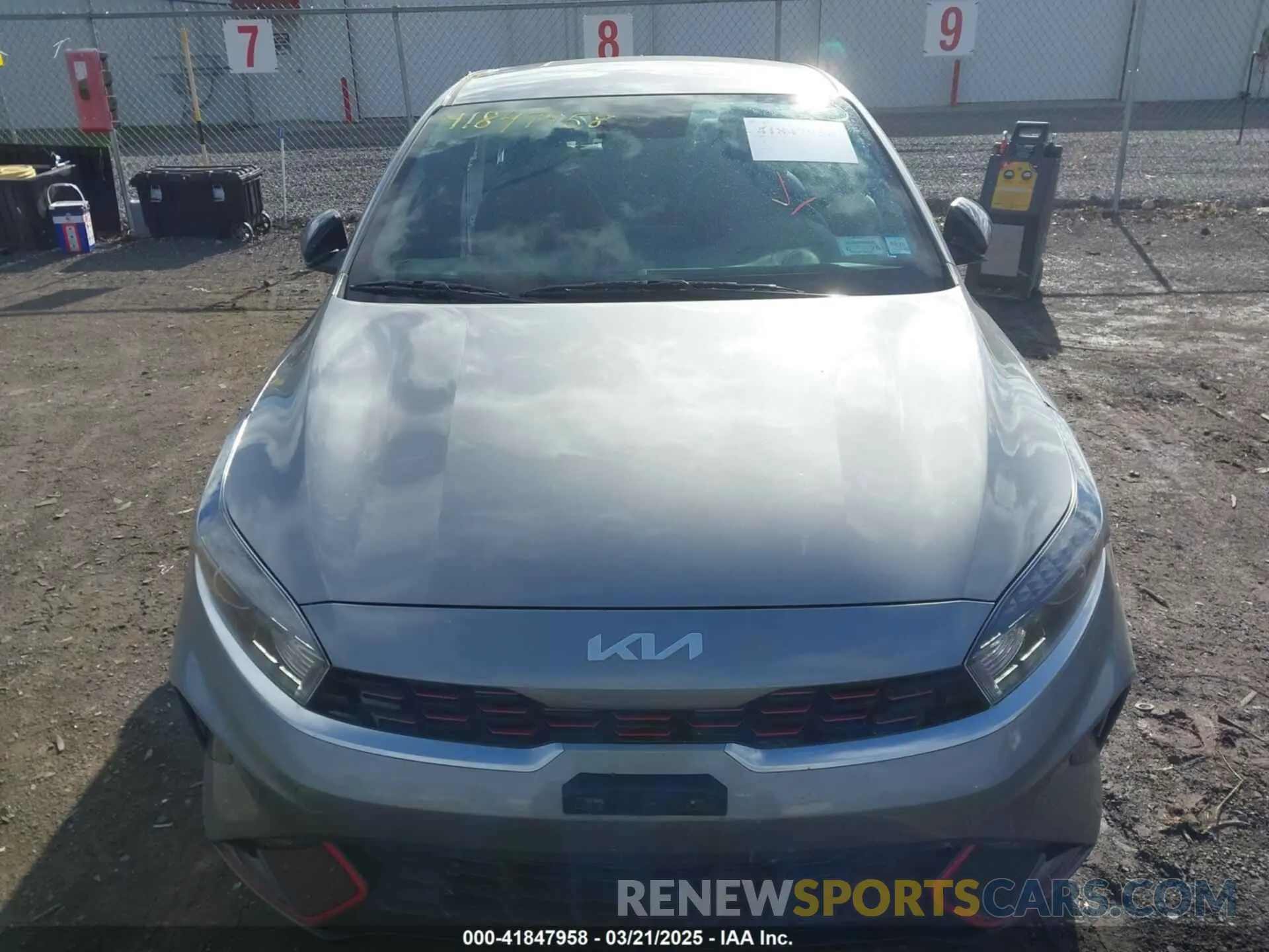 13 fotografías del automóvil dañado 3KPF54AD4PE553188 KIA FORTE 2023
