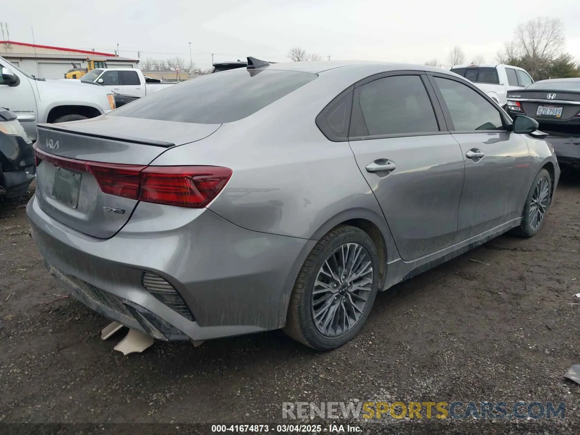 4 fotografías del automóvil dañado 3KPF54AD4PE568936 KIA FORTE 2023