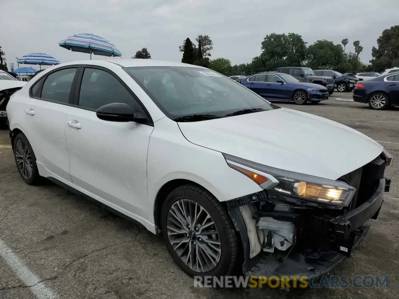 4 fotografías del automóvil dañado 3KPF54AD4PE578754 KIA FORTE 2023