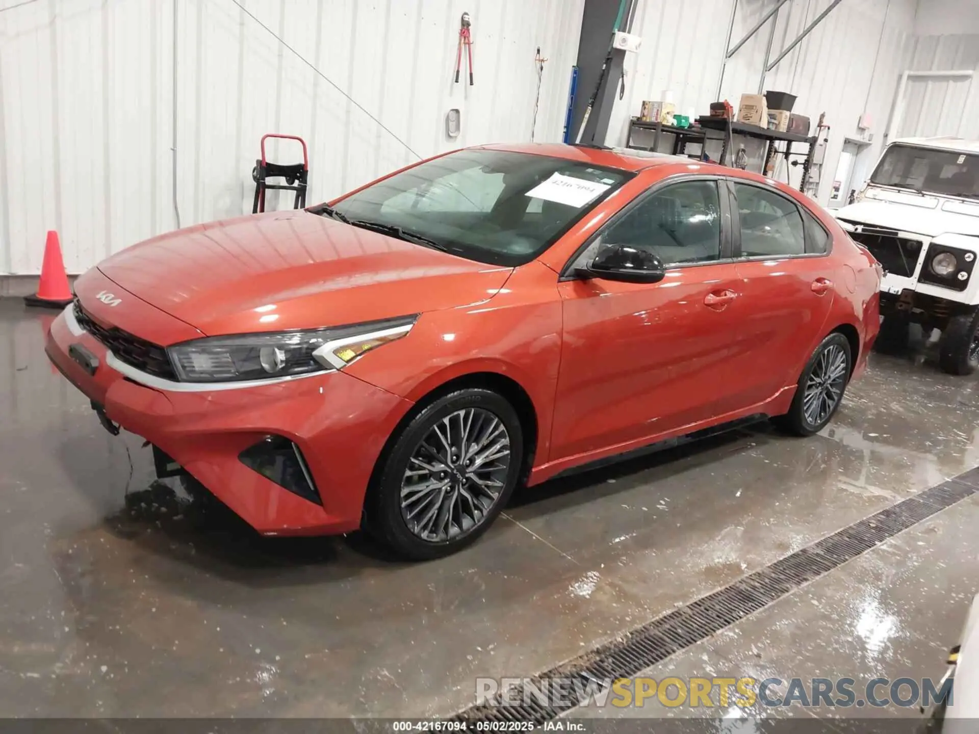 2 fotografías del automóvil dañado 3KPF54AD4PE599104 KIA FORTE 2023