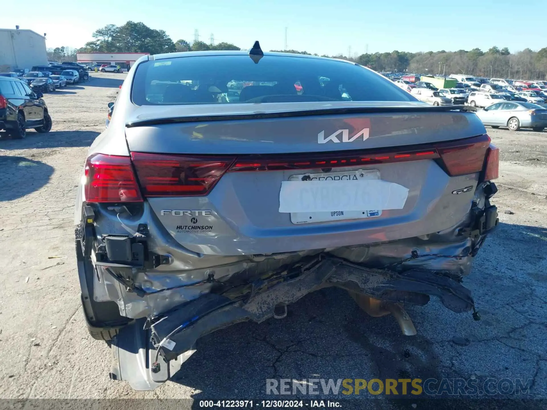 17 fotografías del automóvil dañado 3KPF54AD4PE671239 KIA FORTE 2023