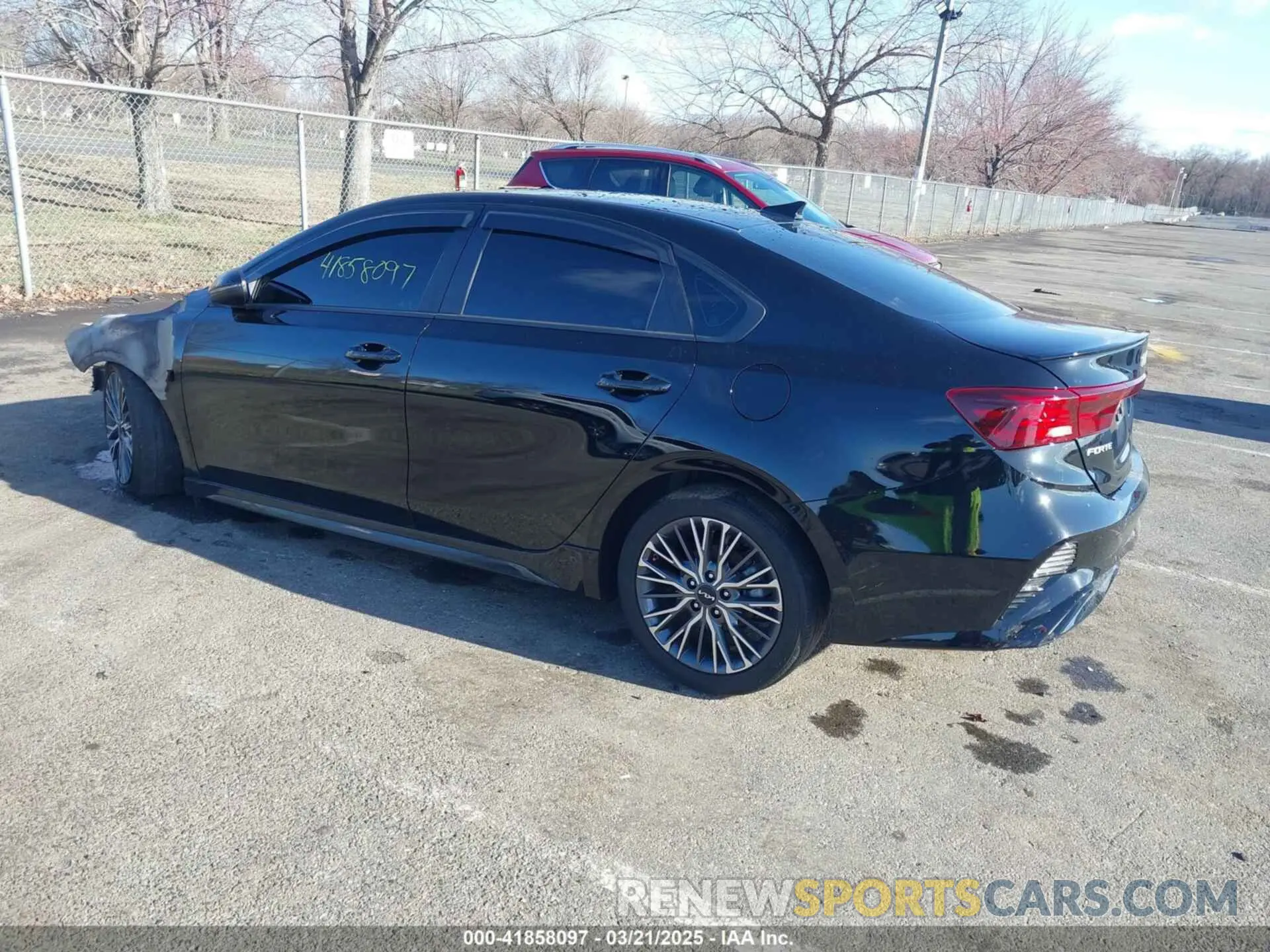 3 fotografías del automóvil dañado 3KPF54AD5PE546752 KIA FORTE 2023
