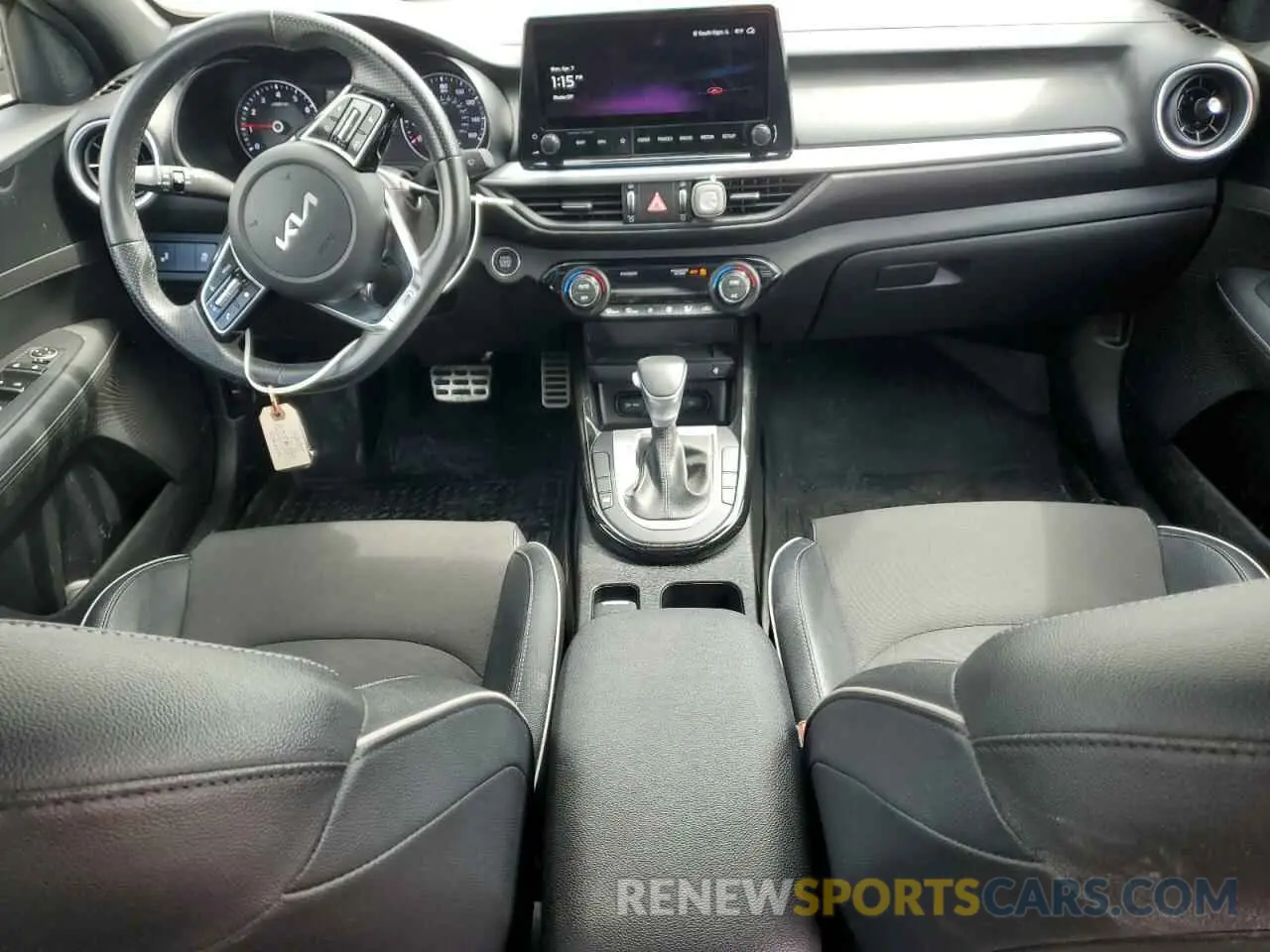 8 fotografías del automóvil dañado 3KPF54AD5PE576138 KIA FORTE 2023