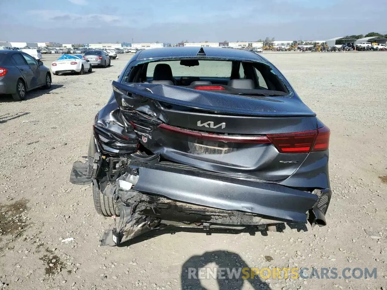 6 fotografías del automóvil dañado 3KPF54AD5PE596521 KIA FORTE 2023