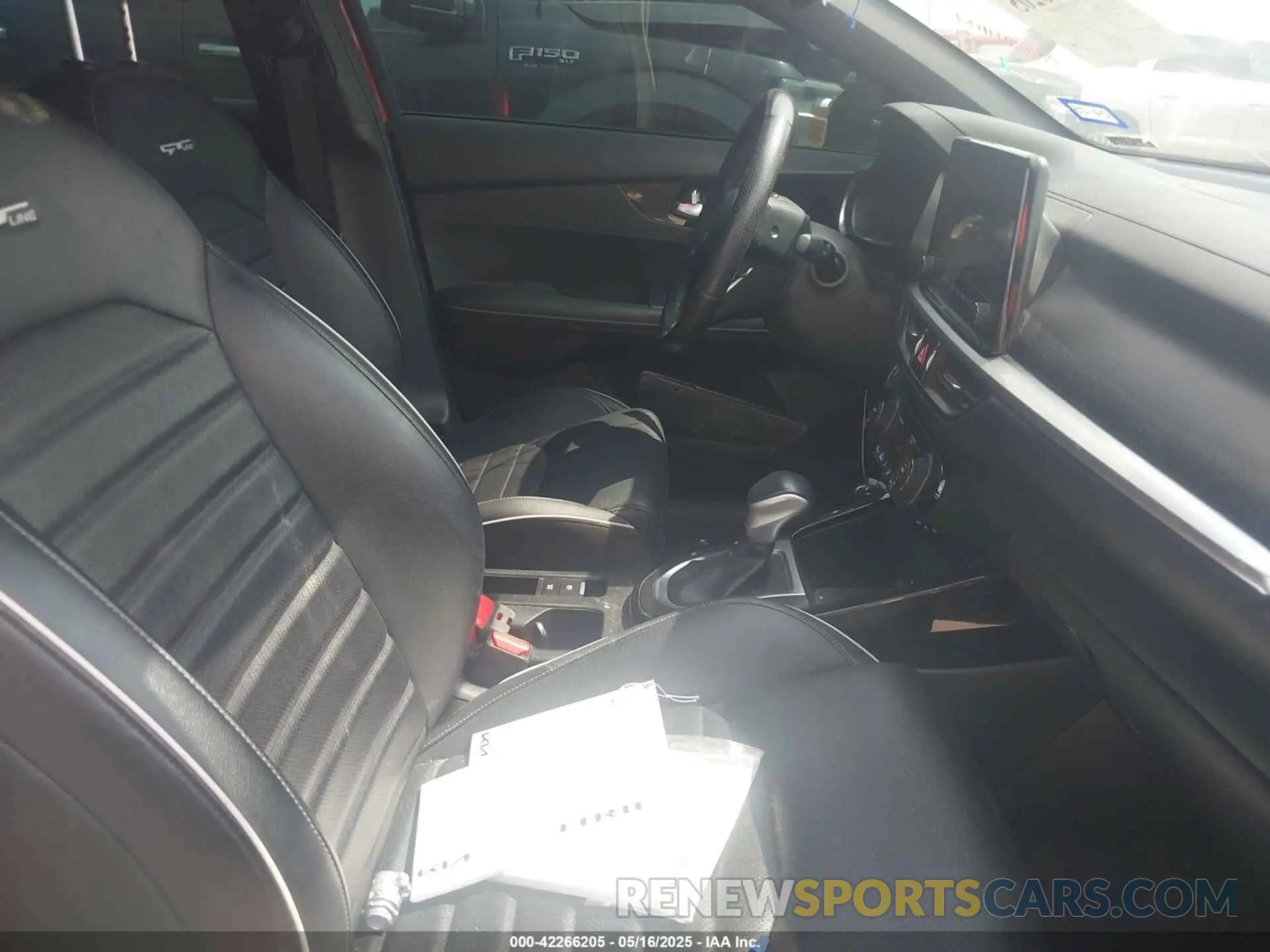 5 fotografías del automóvil dañado 3KPF54AD5PE612068 KIA FORTE 2023