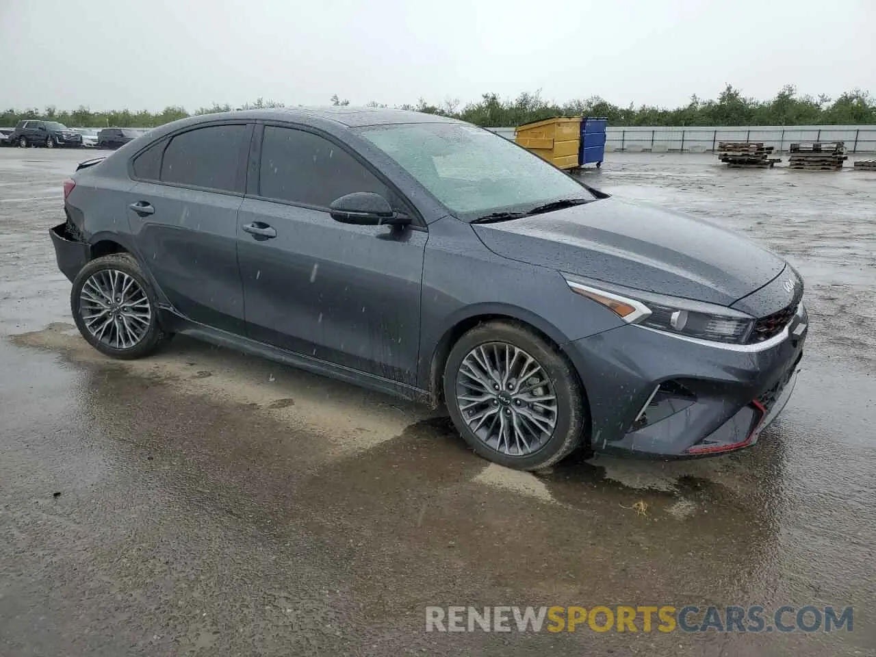 4 fotografías del automóvil dañado 3KPF54AD5PE614547 KIA FORTE 2023
