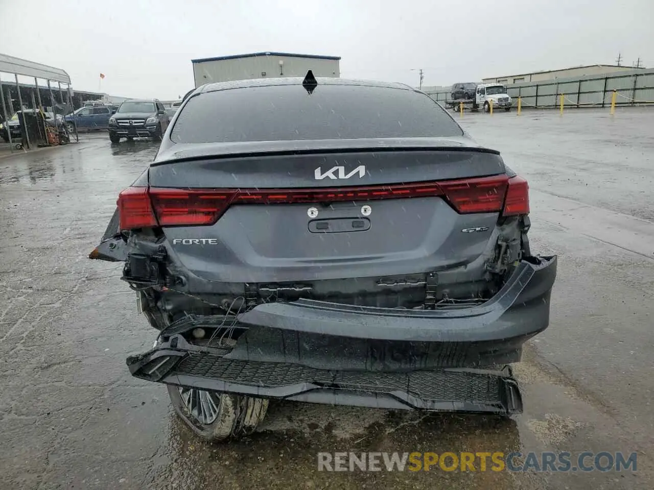 6 fotografías del automóvil dañado 3KPF54AD5PE614547 KIA FORTE 2023