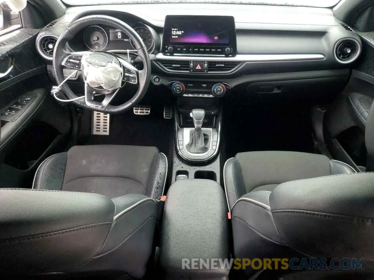 8 fotografías del automóvil dañado 3KPF54AD5PE614547 KIA FORTE 2023