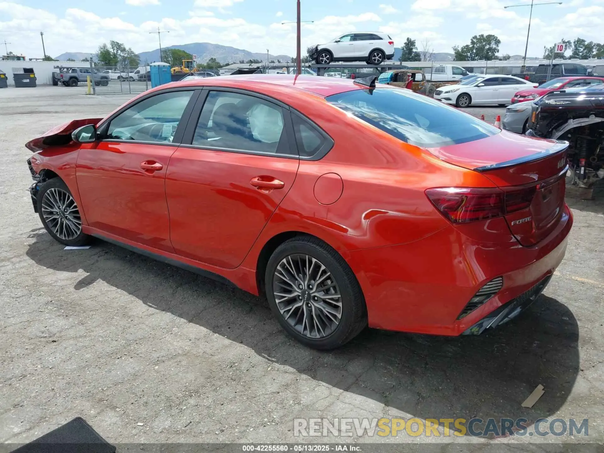 3 fotografías del automóvil dañado 3KPF54AD5PE622308 KIA FORTE 2023