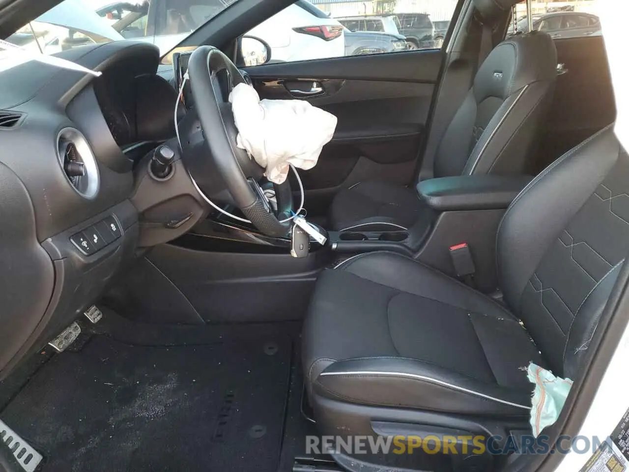 7 fotografías del automóvil dañado 3KPF54AD5PE679799 KIA FORTE 2023