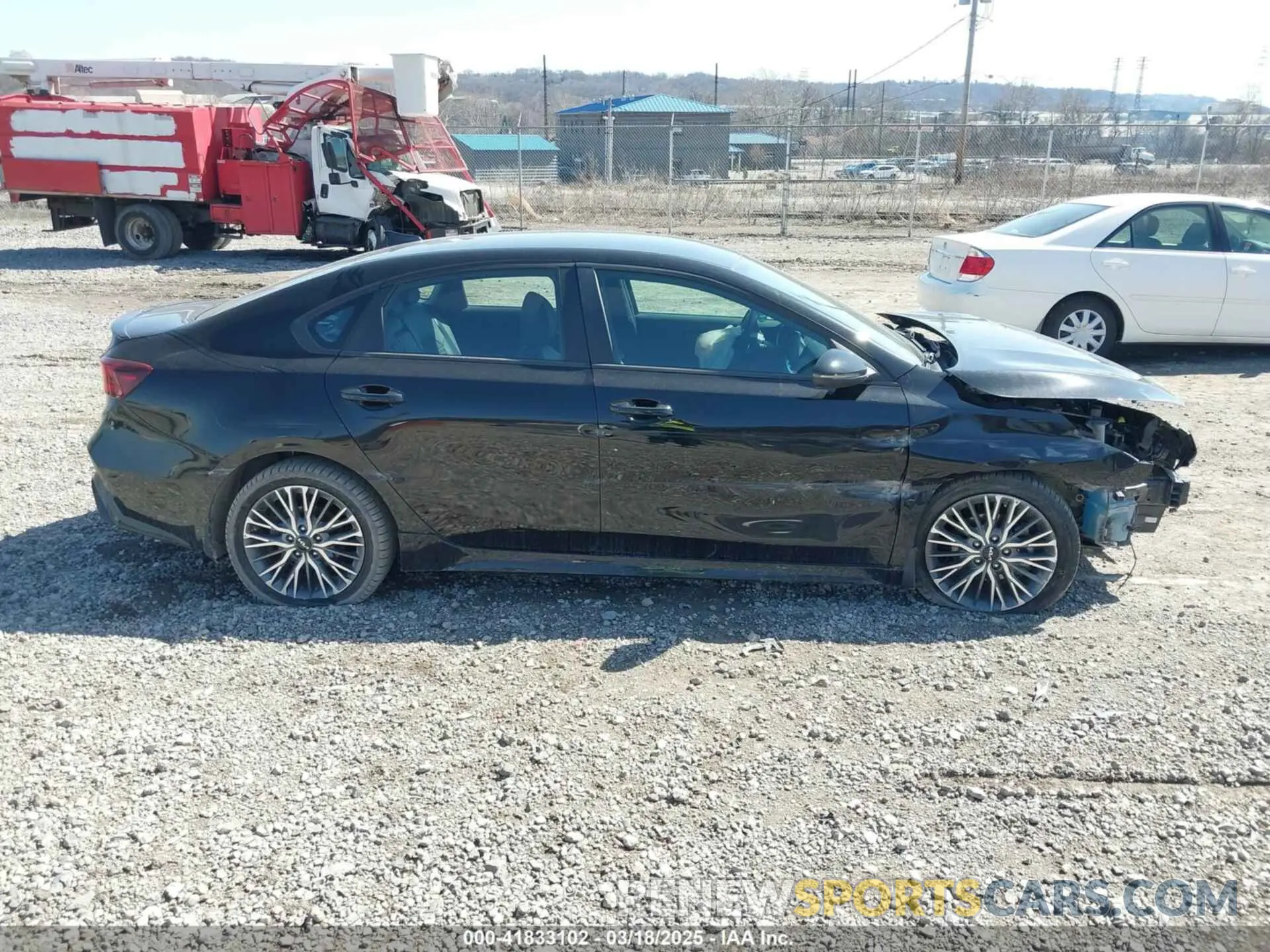 13 fotografías del automóvil dañado 3KPF54AD6PE534643 KIA FORTE 2023