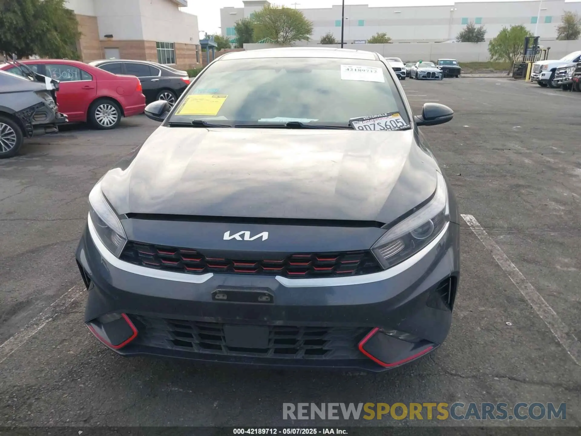 12 fotografías del automóvil dañado 3KPF54AD6PE560532 KIA FORTE 2023