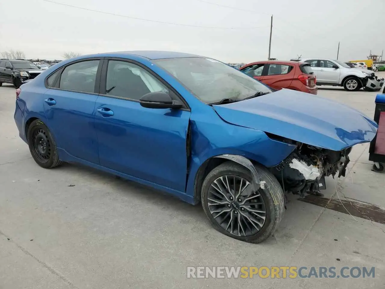 4 fotografías del automóvil dañado 3KPF54AD6PE571014 KIA FORTE 2023