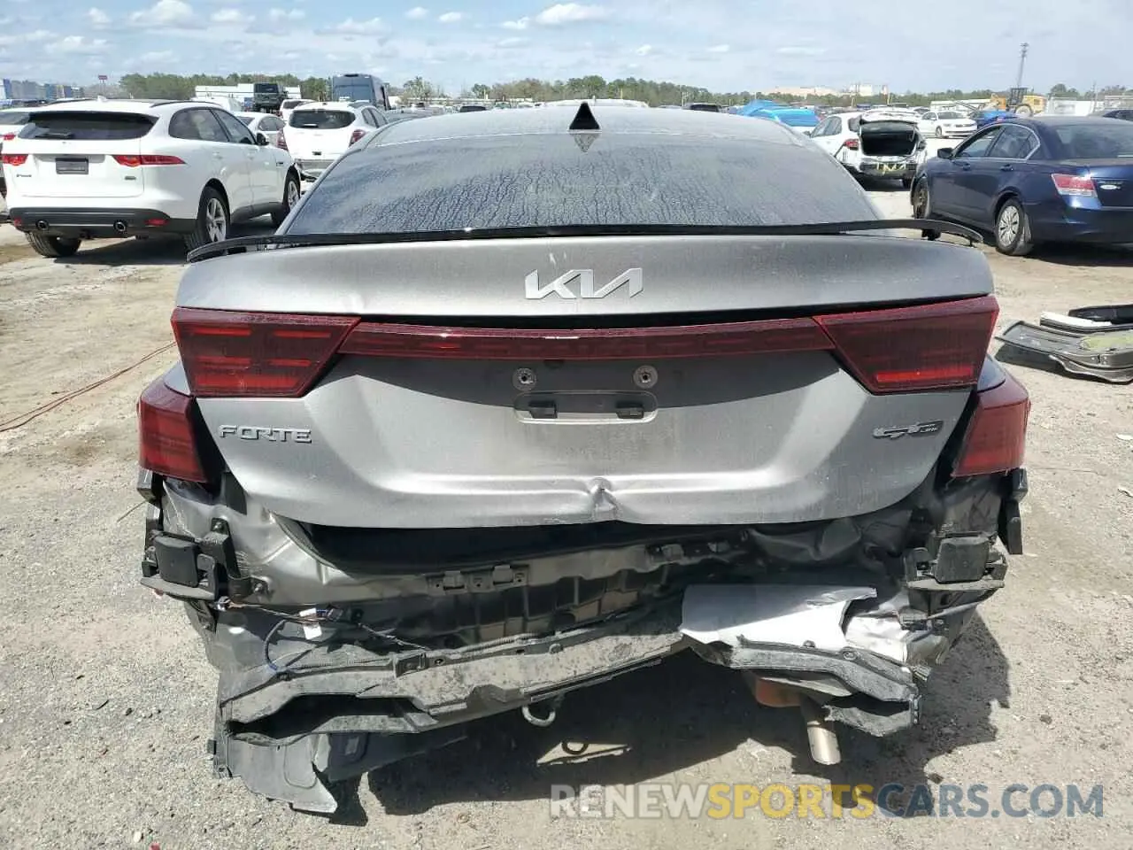 6 fotografías del automóvil dañado 3KPF54AD6PE572714 KIA FORTE 2023