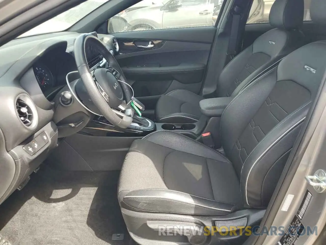 7 fotografías del automóvil dañado 3KPF54AD6PE572714 KIA FORTE 2023