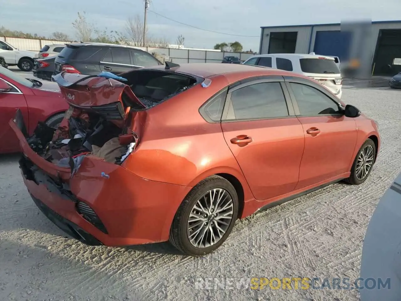 3 fotografías del automóvil dañado 3KPF54AD6PE623080 KIA FORTE 2023