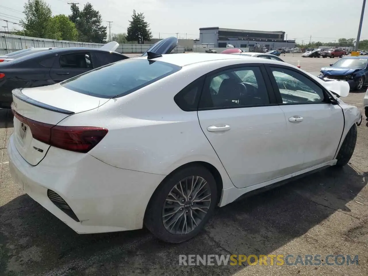 3 fotografías del automóvil dañado 3KPF54AD6PE686907 KIA FORTE 2023