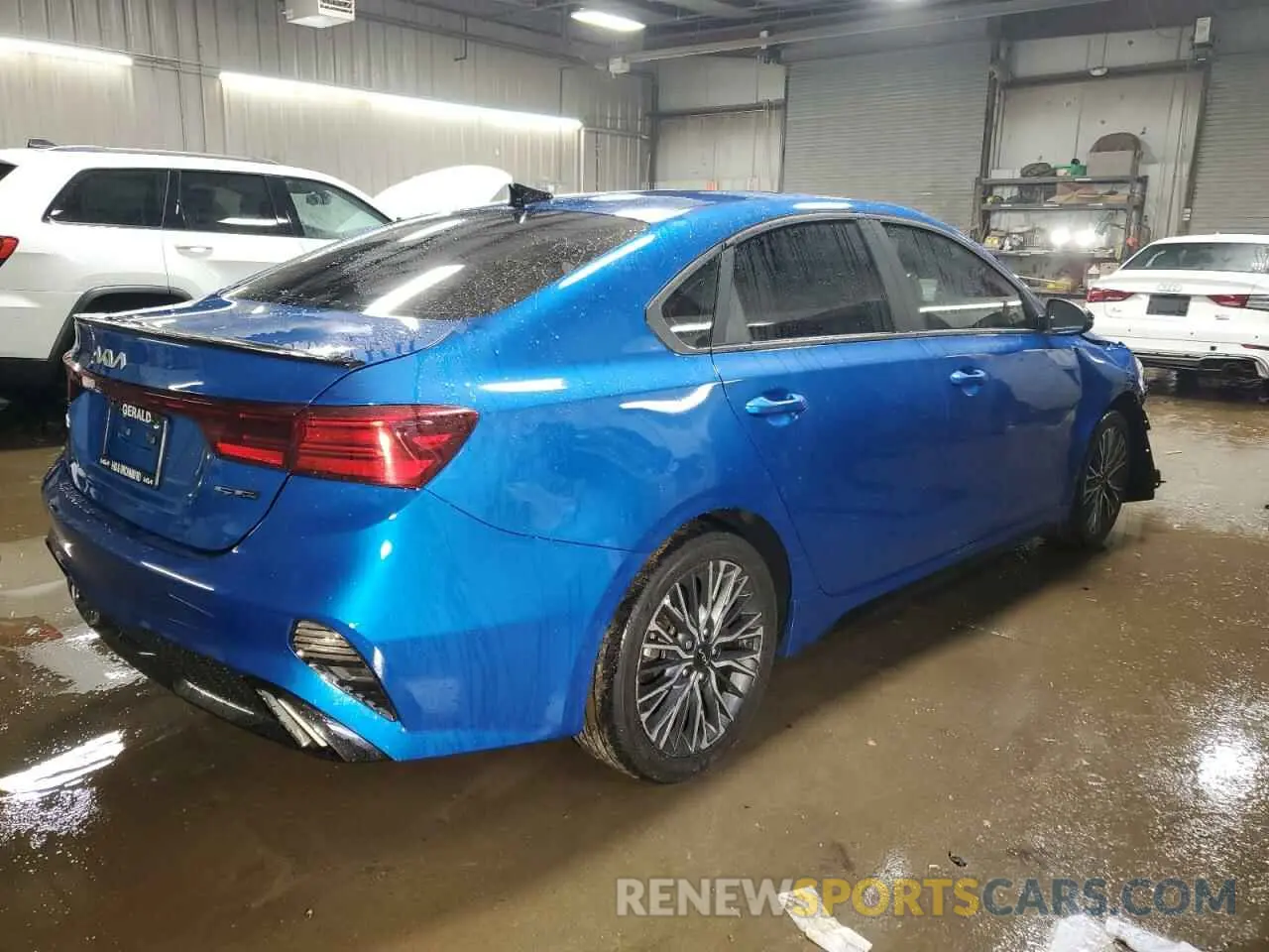 3 fotografías del automóvil dañado 3KPF54AD7PE616252 KIA FORTE 2023
