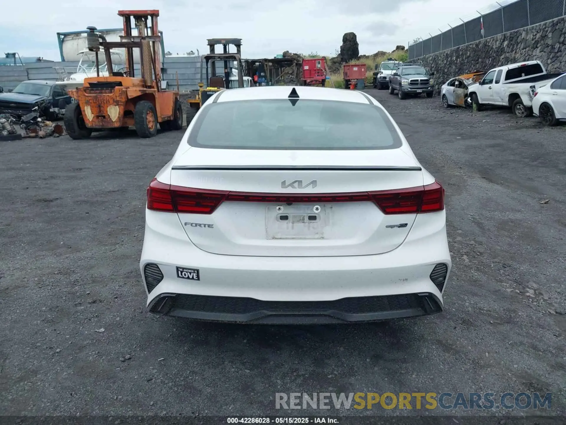 16 fotografías del automóvil dañado 3KPF54AD7PE642768 KIA FORTE 2023