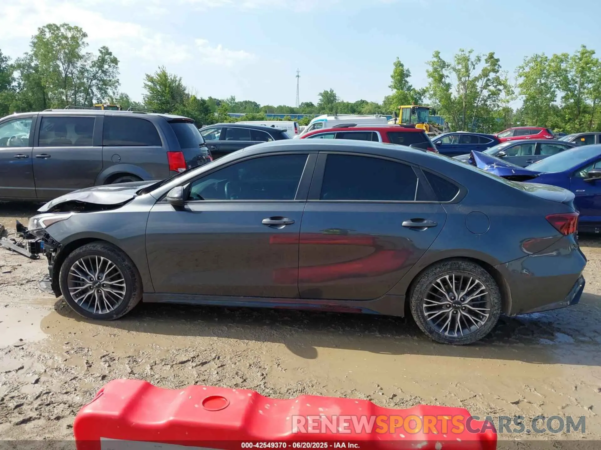 15 fotografías del automóvil dañado 3KPF54AD8PE517925 KIA FORTE 2023