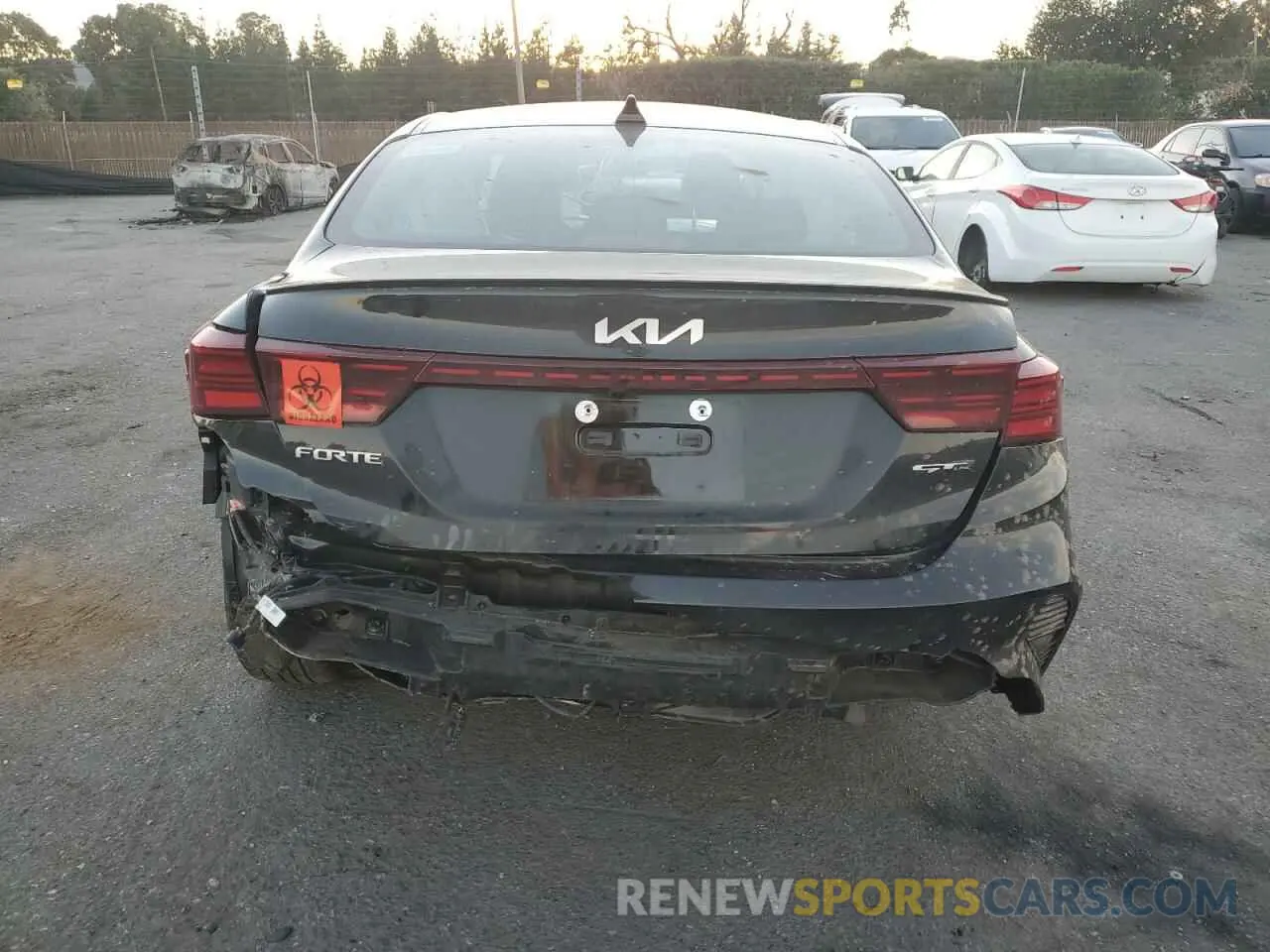 6 fotografías del automóvil dañado 3KPF54AD8PE593287 KIA FORTE 2023