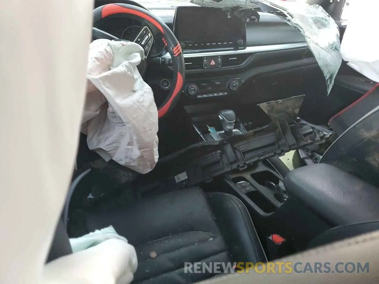 8 fotografías del automóvil dañado 3KPF54AD8PE593287 KIA FORTE 2023